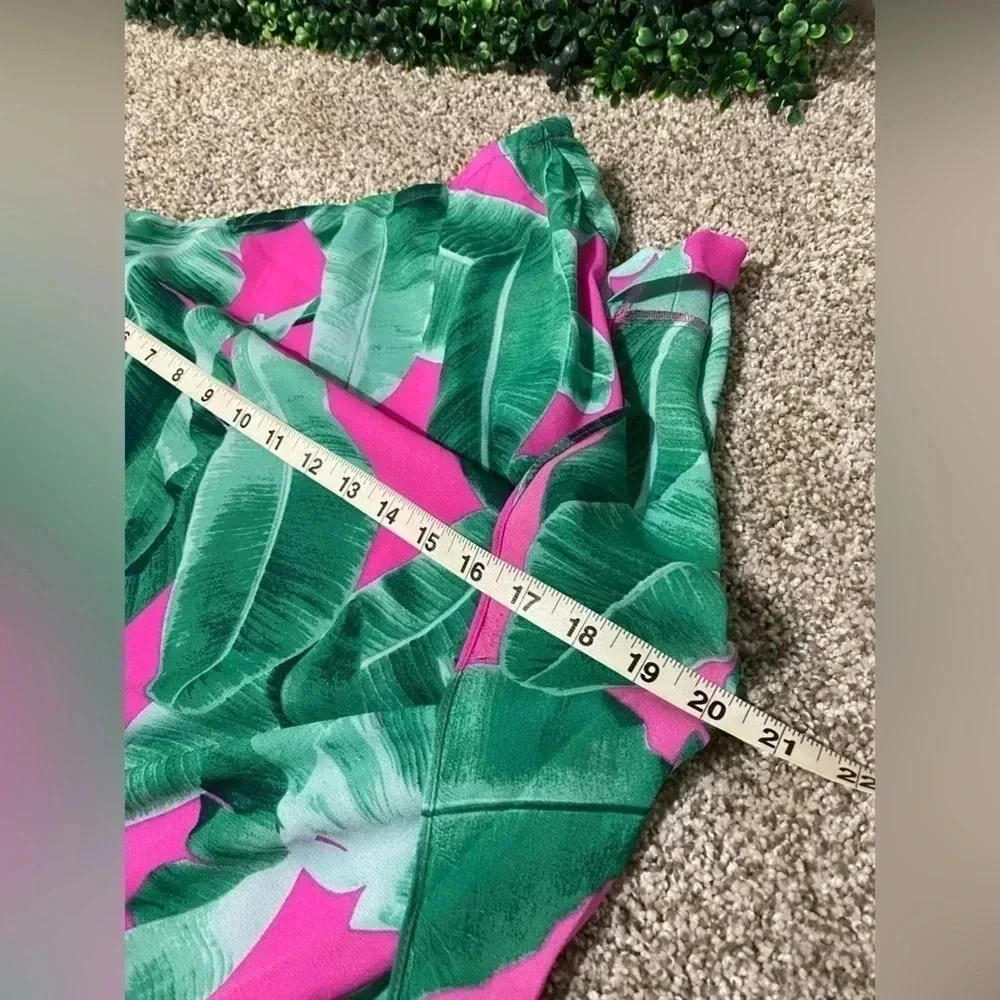 Buddy Love | Major Flair Maxi Dress in Palm Leaf Green - Size Small - Picture 9 of 10